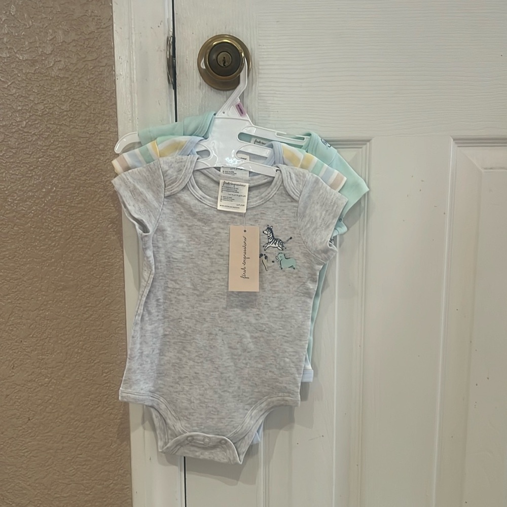🌸 4 for $15 NWT- First Impressions Onesies 6-9 Mos—Set of Three
